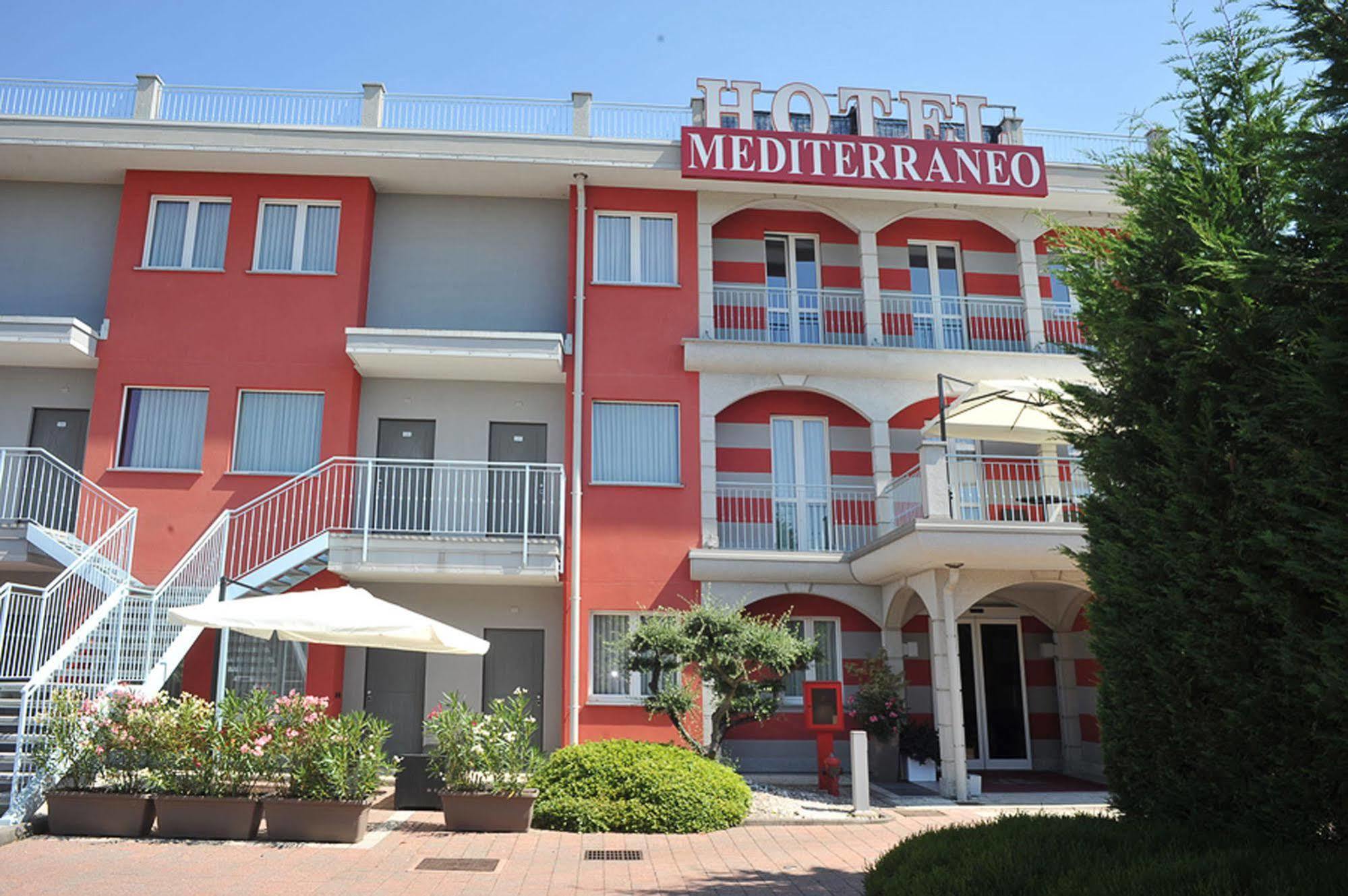 Hotel Mediterraneo Villa Cortese Esterno foto